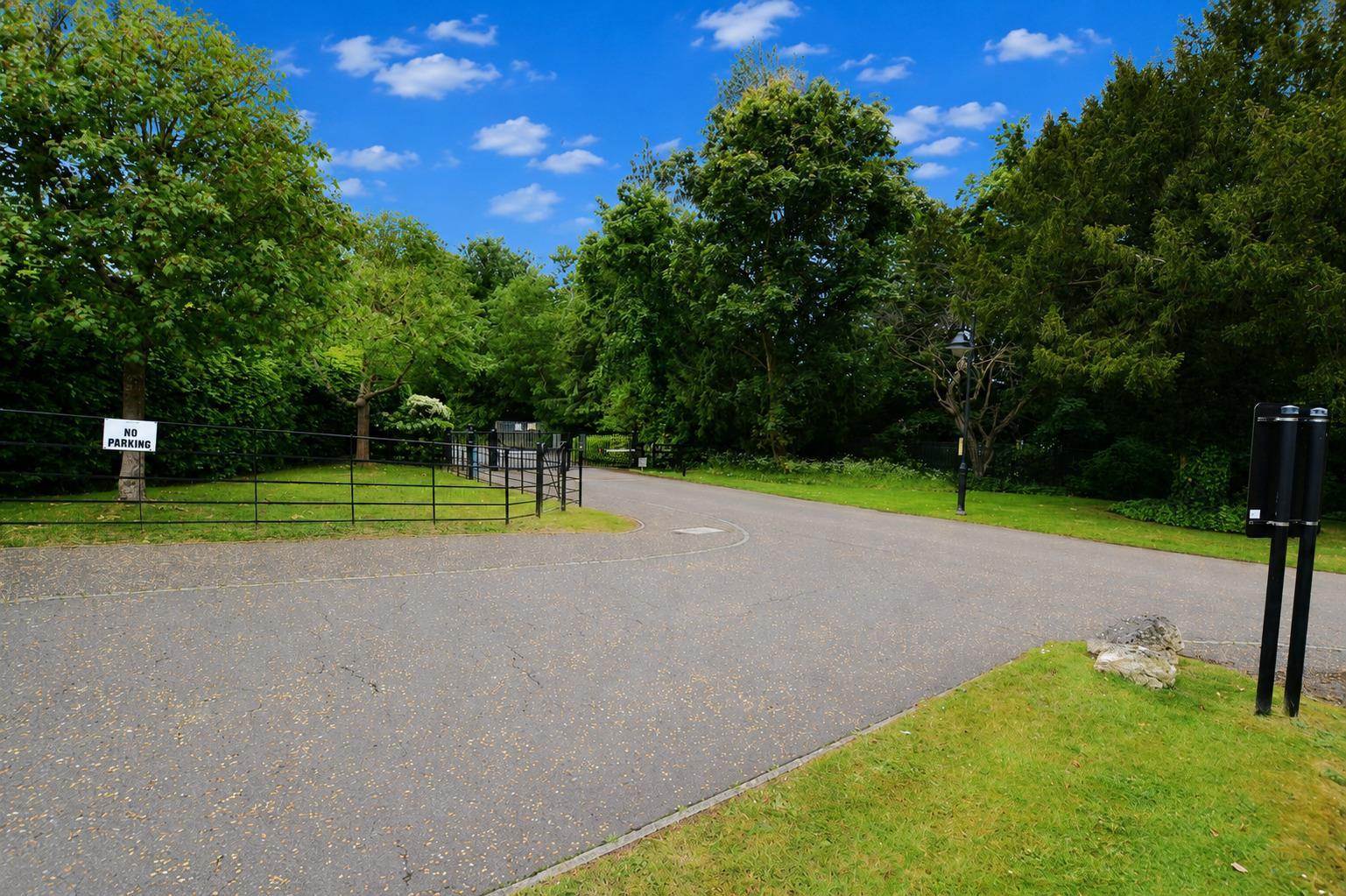 Property Image f2330f1c-36f3-4362-8d4d-894edaf3a5b1