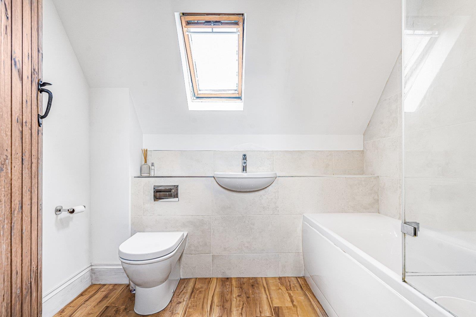 Property Image f2341431-dd15-4501-b7bd-1422da309c7a