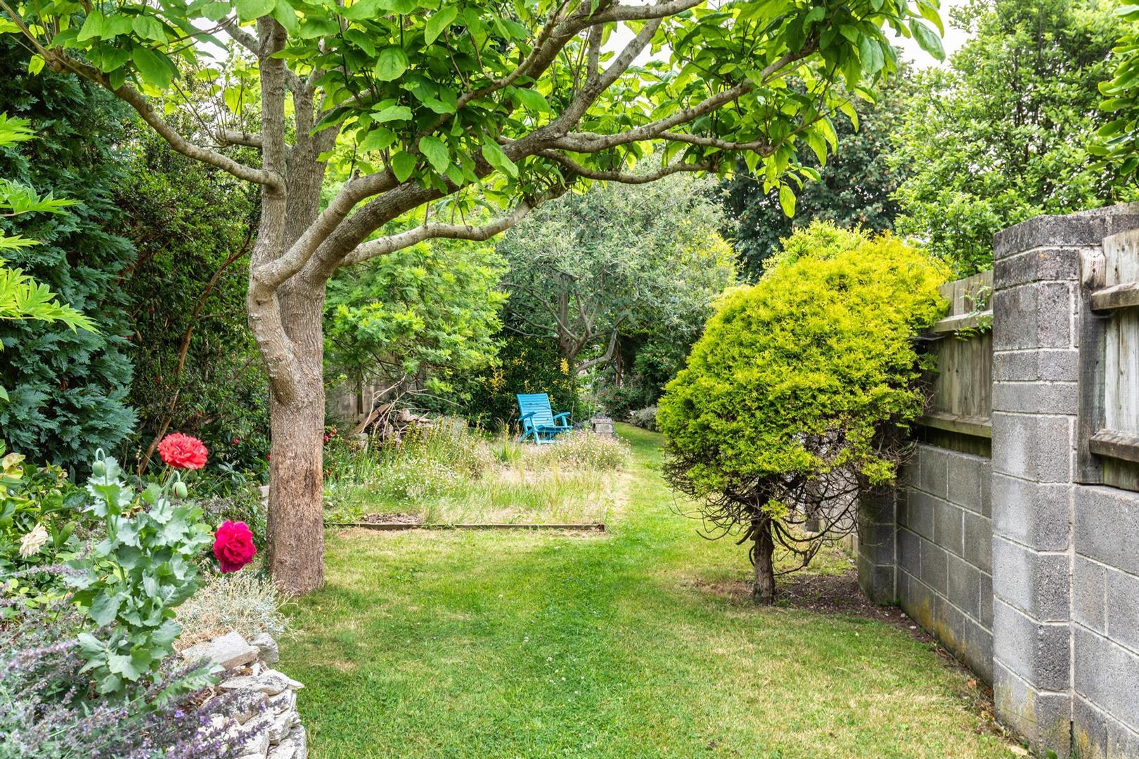 Property Image f23487a0-934f-48d3-ae52-216c15536fb9