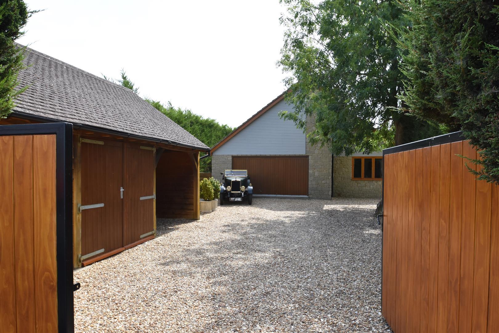 Property Image f23c8360-6c2e-4dfa-8271-1859cba3f911
