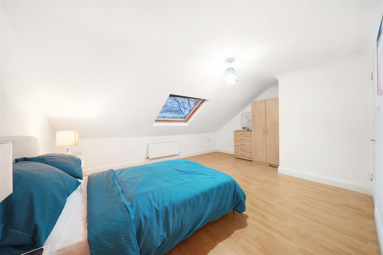 Property Image f23dd2d5-510c-4f51-8c0f-fd25e253c842