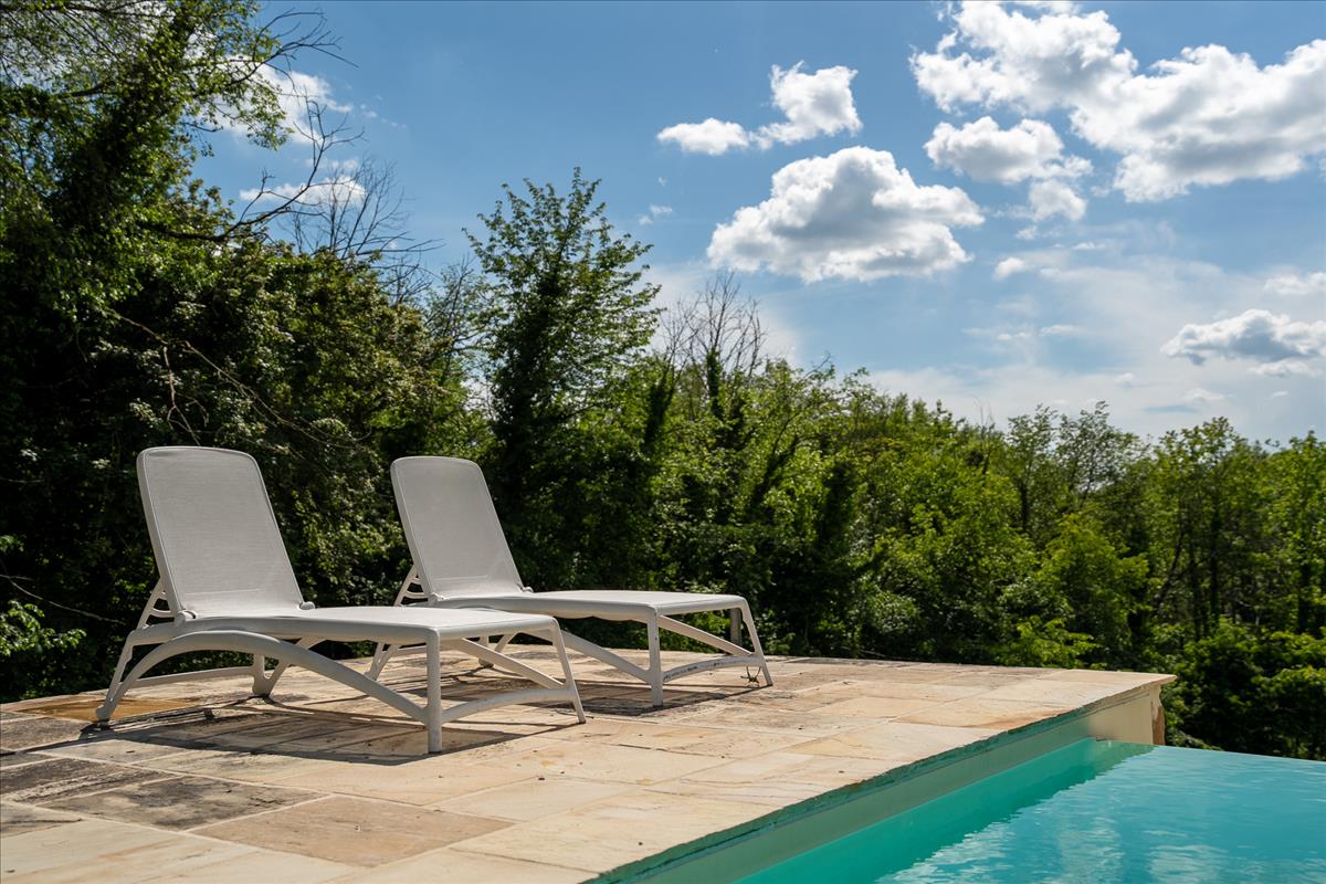 Property Image f2422295-f87c-4ea8-a195-a42167ea7178