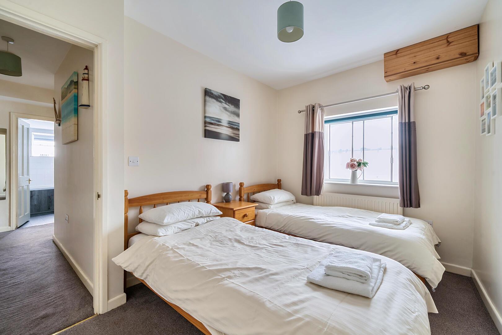 Property Image f24e29af-aca7-4e5e-a129-7cd1c43b90cb