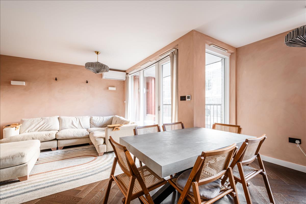 Property Image f258d5f3-44c3-405b-a828-25d9d078dae2
