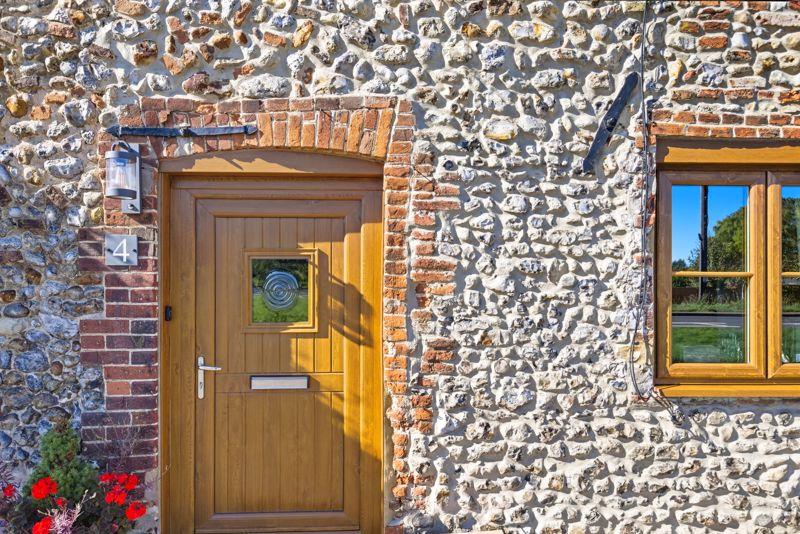 Property Image f2606fc3-77bb-4017-87aa-6c6d0fa3c5c9