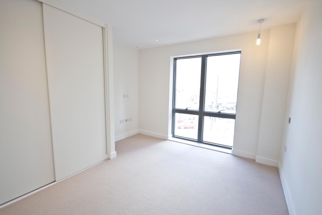 Property Image f272bc1c-7953-48a0-995f-5361953ac76b