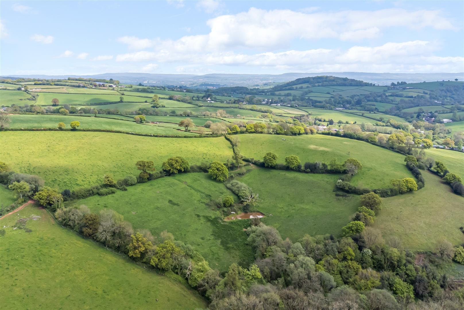 Property Image f27d8d2c-1acd-468c-9b6d-38417b0de832