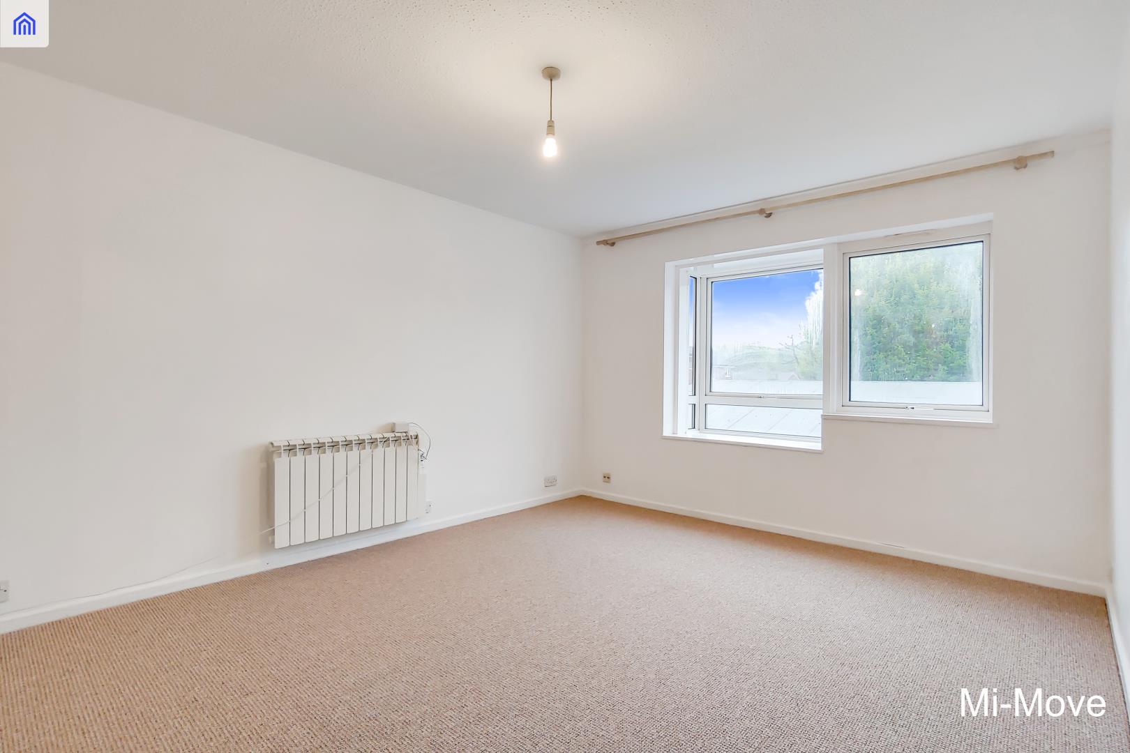 Property Image f2840bc8-9235-43af-a00e-18246b1f4c03
