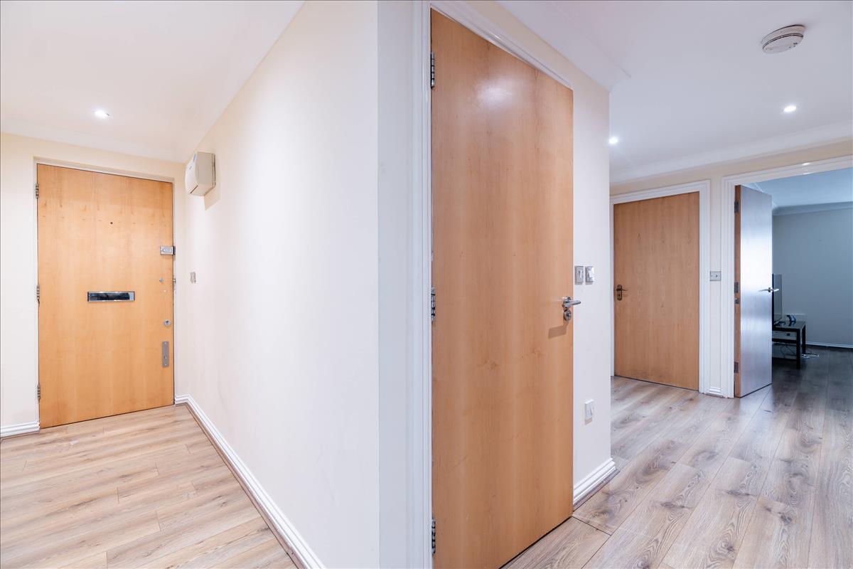 Property Image f293bc05-f583-4cf2-a67e-d76c2f465243