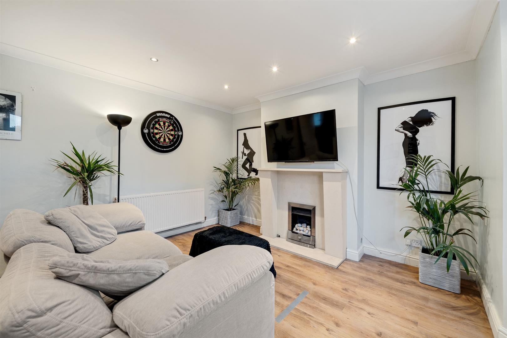 Property Image f2a50e09-a4d8-435c-8085-df73b00a2c32