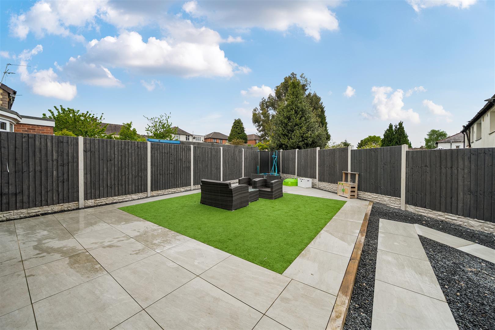 Property Image f2abac42-302c-483b-945f-da2f654e4d90