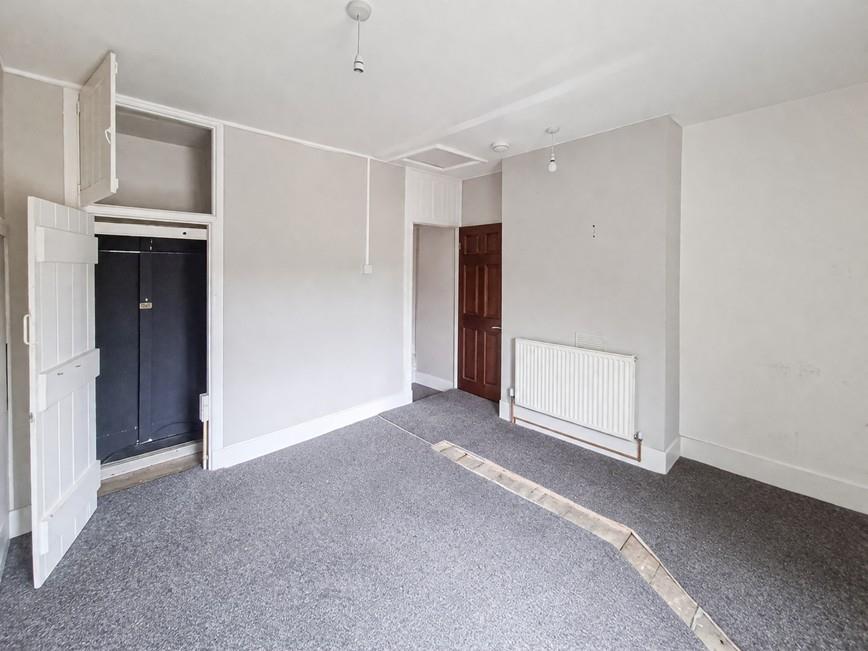 Property Image f2ba2173-f5e7-4ee2-8d6a-35e768204db1