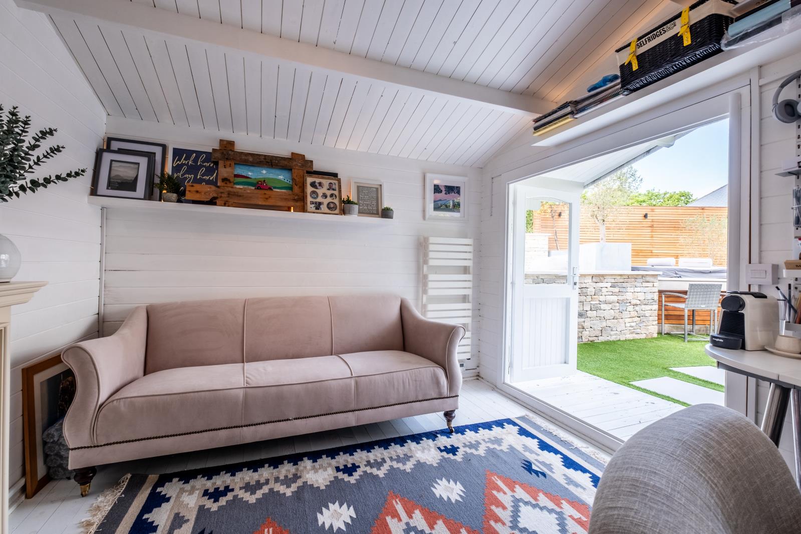 Property Image f2bb0c91-dd04-4367-bf51-588a5fb14241