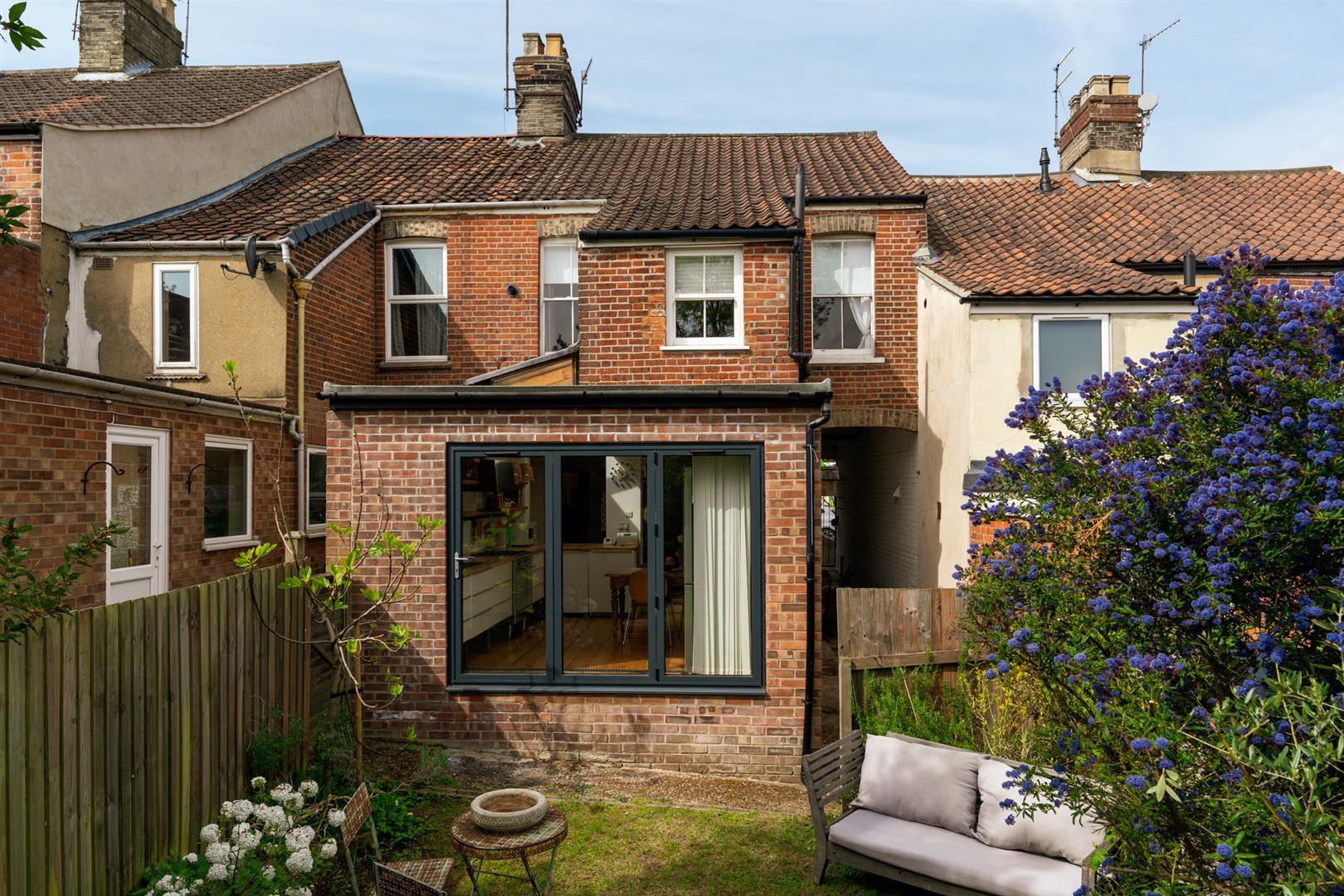 Property Image f2c2f7bf-6c75-4740-8ed9-45bed16ea028