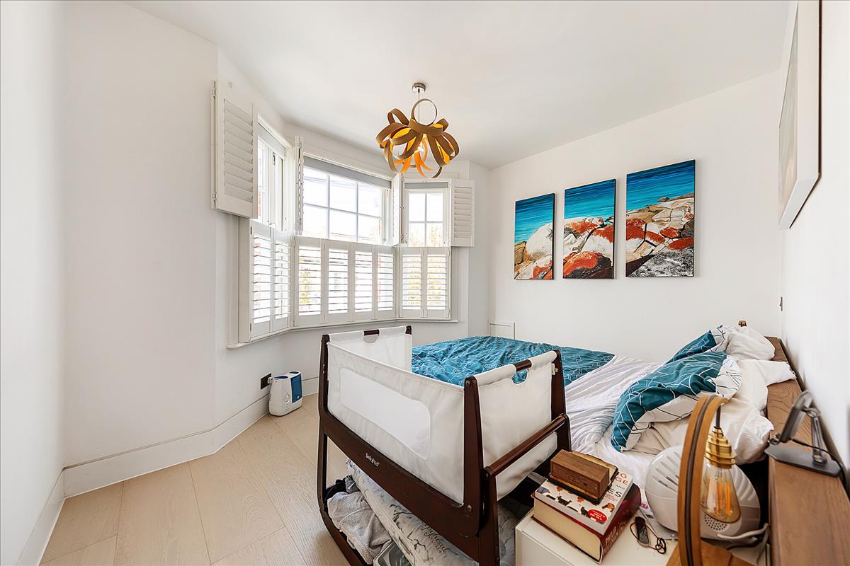 Property Image f2d0cdf4-983e-4135-bde3-bd899798d713