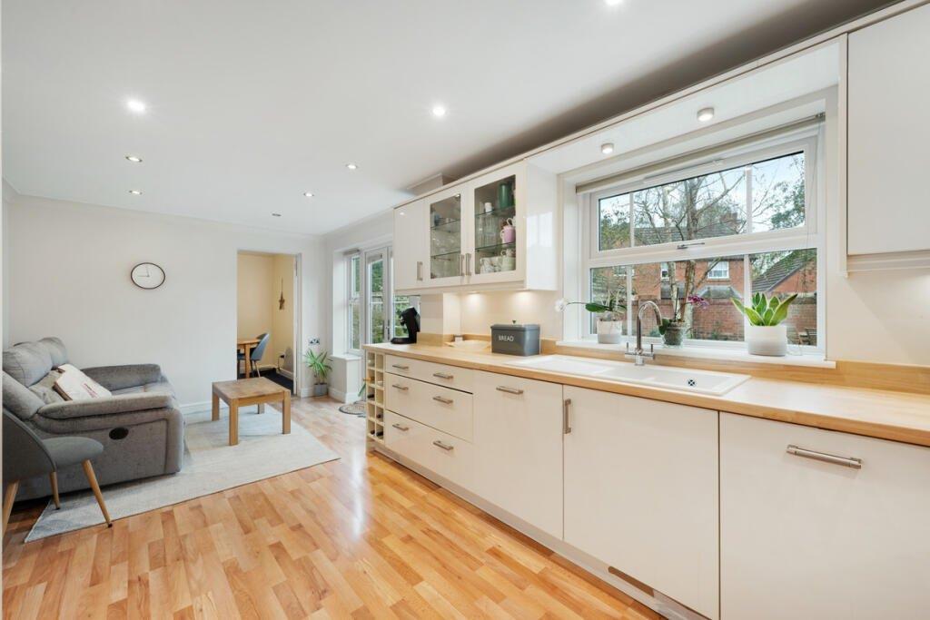 Property Image f2d908d1-85d7-4448-98d5-143f11d00923