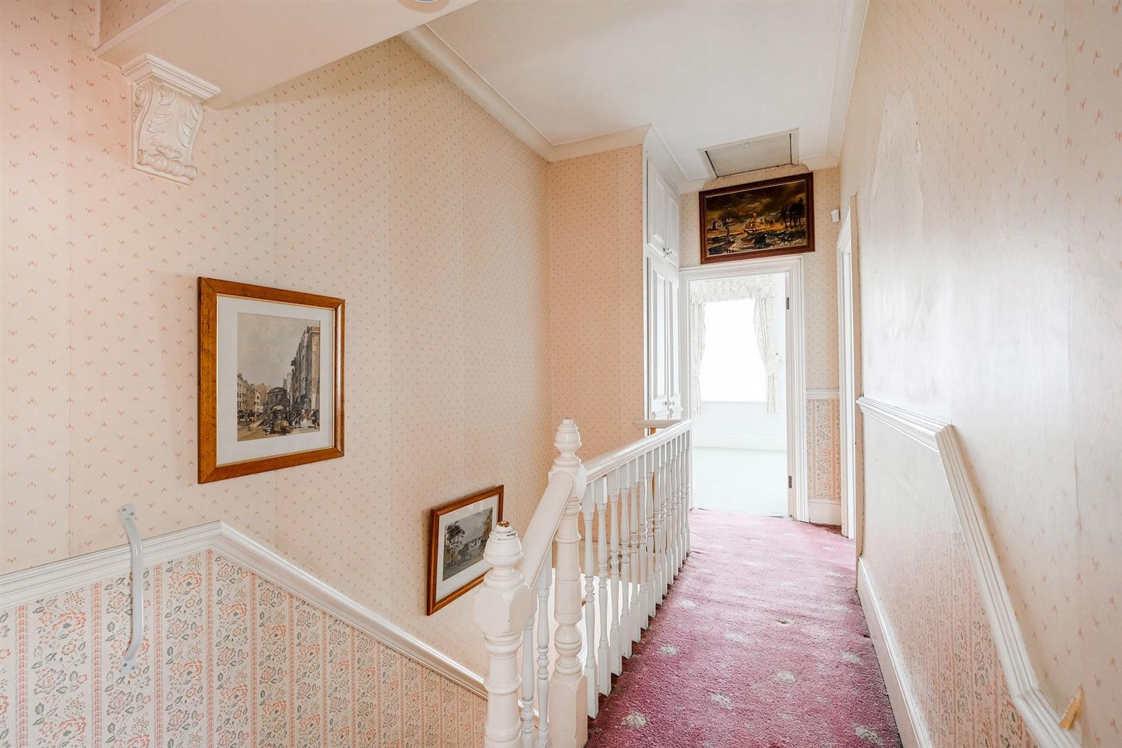 Property Image f2e3d25f-4ede-4335-85c6-50f02009d132