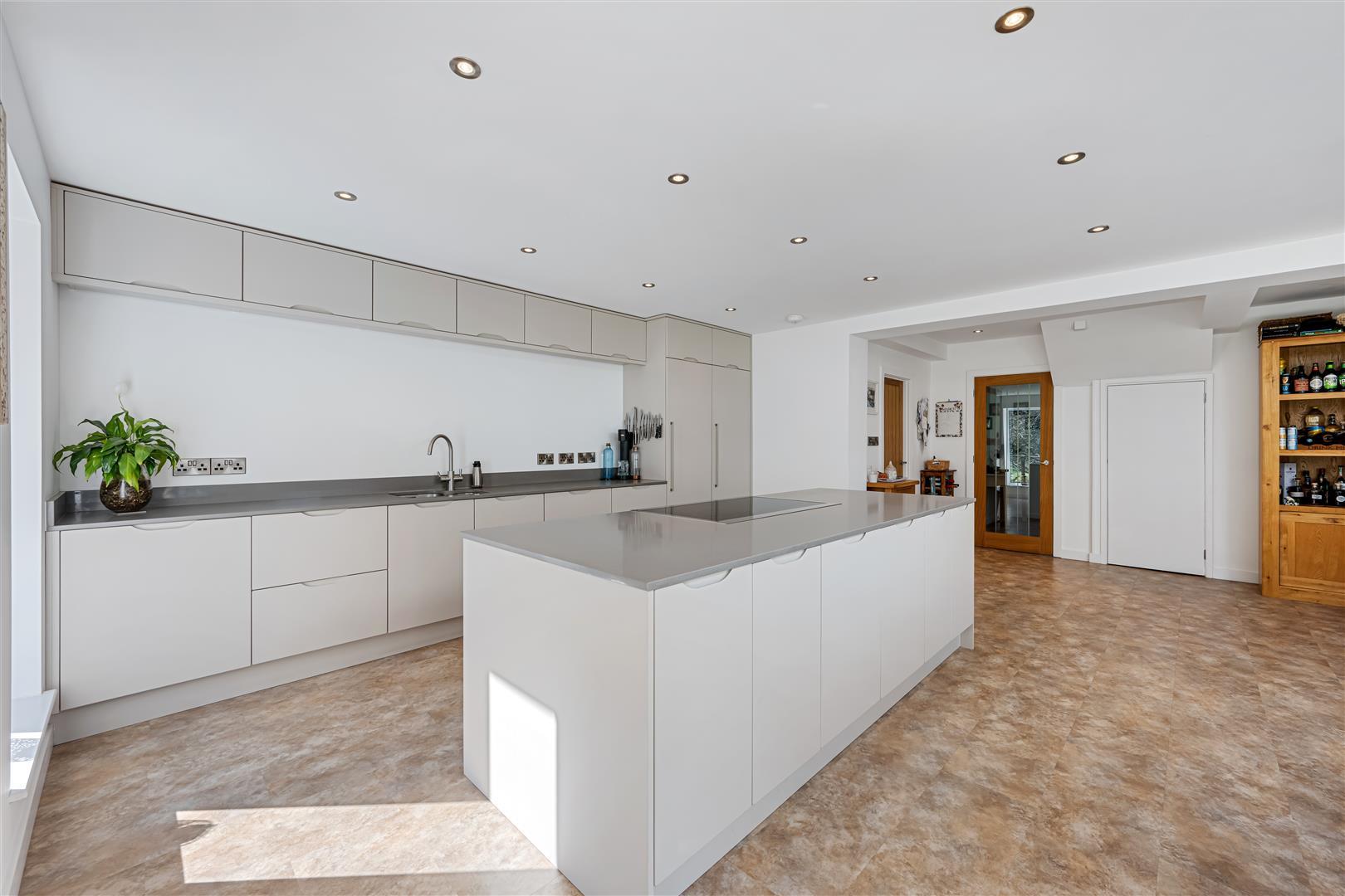 Property Image f2e4993e-80fe-4634-8e8c-f1b67bd245b1