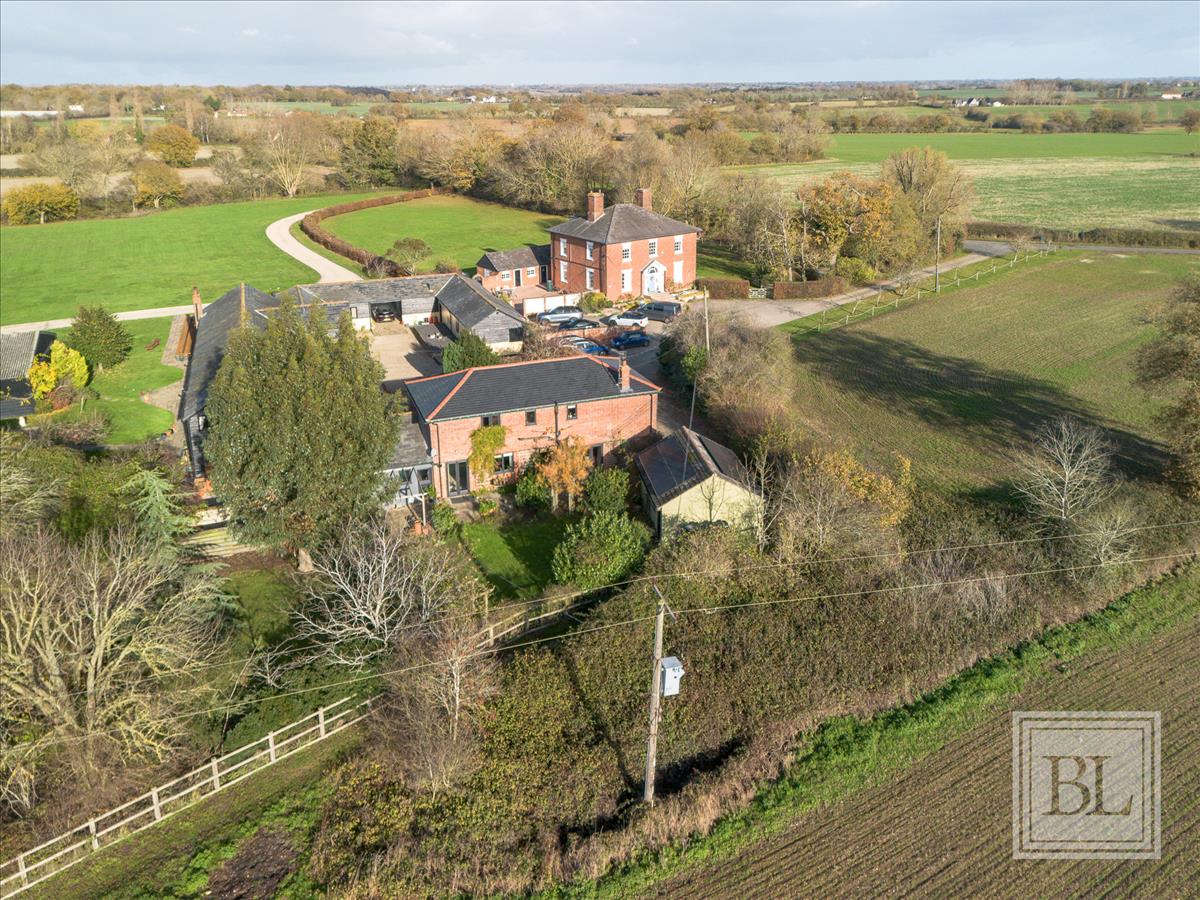 Property Image f2f063f7-5c5d-443a-94f0-517671cb23e7