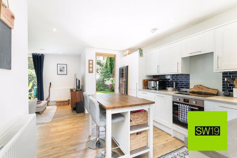 Property Image f2f3e32e-1513-4c30-8607-a1722b93cf63