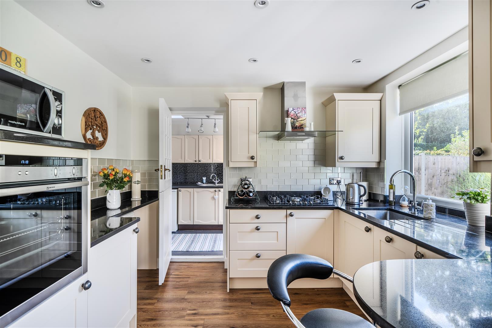 Property Image f2f8c900-7aad-4c1f-9592-7c6696907af1
