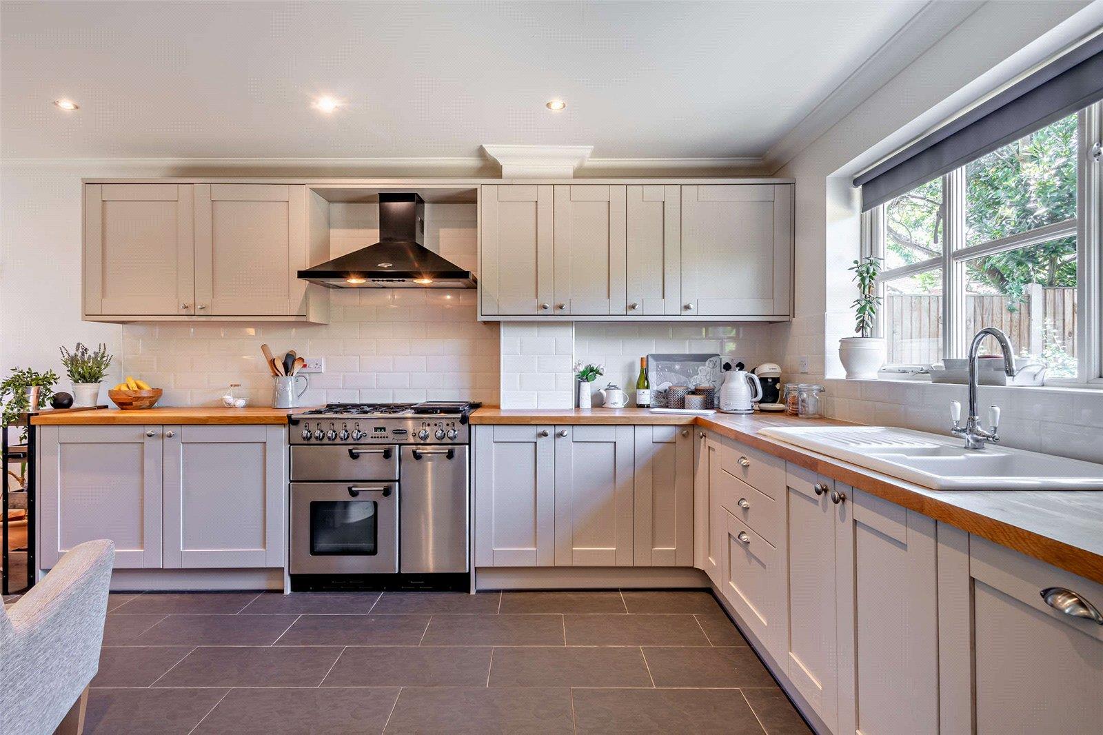 Property Image f2fd53c5-e492-4fba-b575-0c6ce09126fd