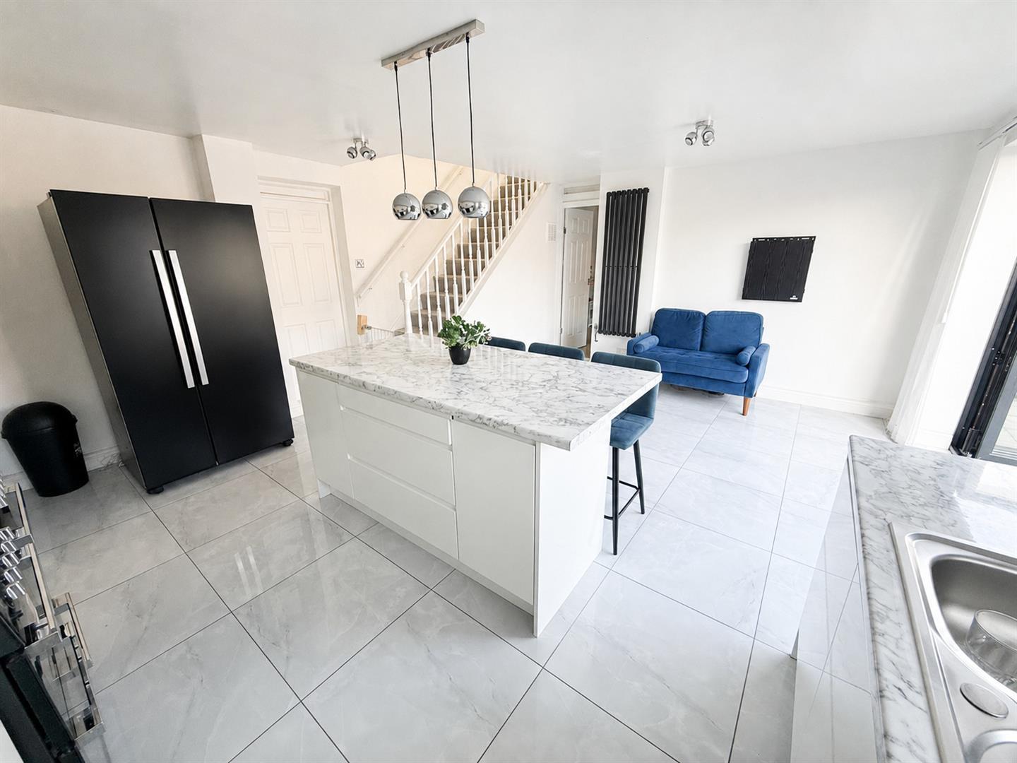 Property Image f300cfe5-7138-493b-801c-aa319a1570e9
