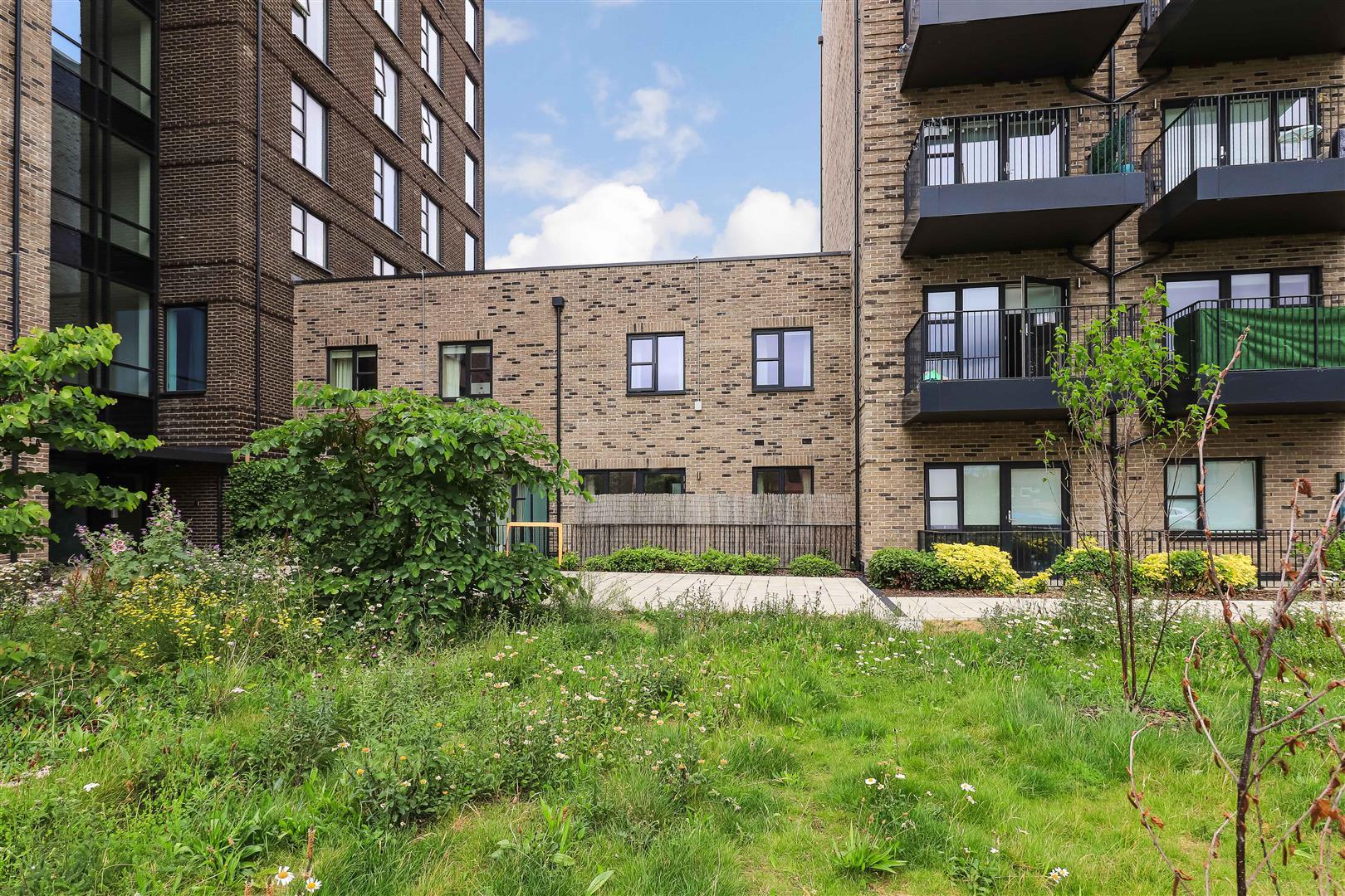 Property Image f30ad45f-eaf2-450c-b659-584913bd0ada