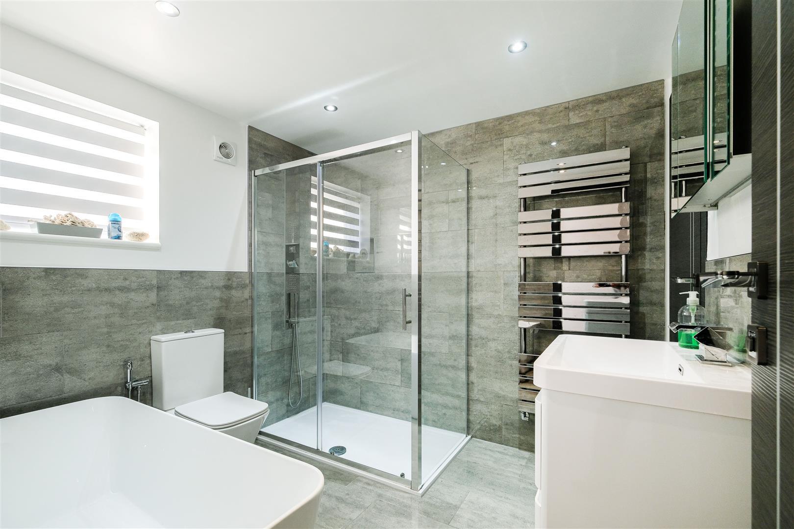 Property Image f30e6ffe-b88d-4974-b00a-60cb18242b3c
