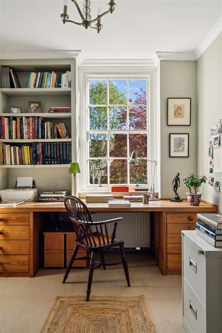 Property Image f30ff00e-2ef4-4817-8f0e-360f646be6c5