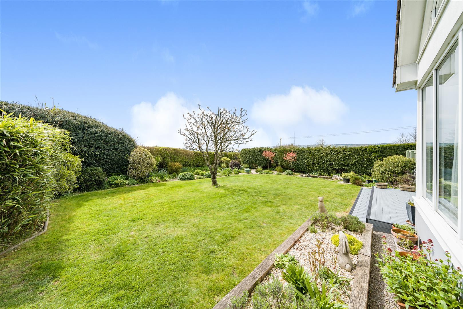 Property Image f3106731-673c-448b-8a6b-9466b2d3a667