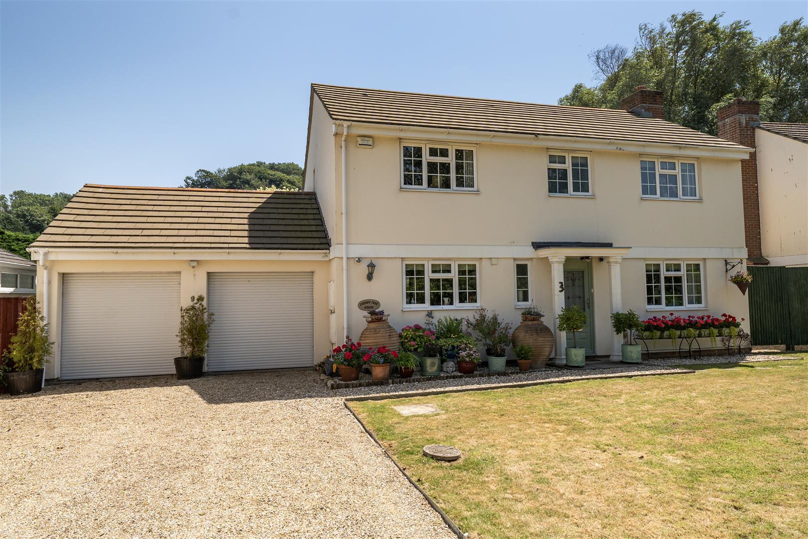 Property Image f325181c-56f0-489e-8650-f4b0047c5060