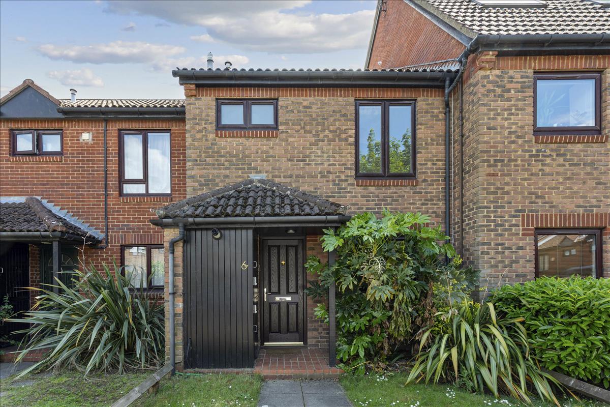 Property Image f32ae56e-b2f9-4af2-b03e-ce59a5775304