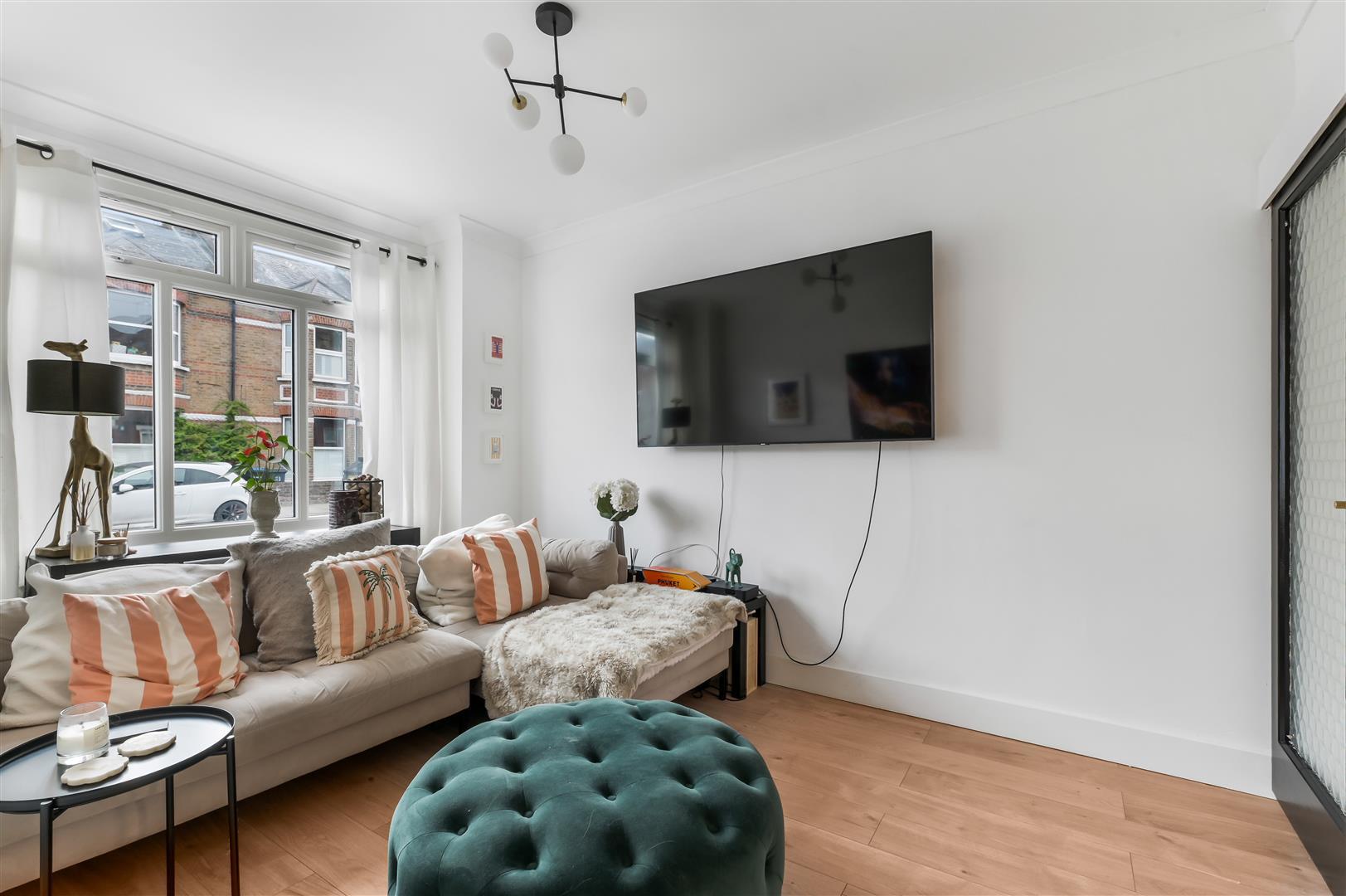 Property Image f32d1eef-ad5c-4c0b-99f7-b4ec310bc86a