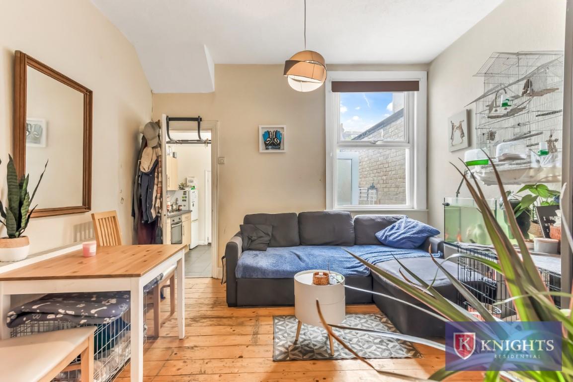 Property Image f32e62f1-fa59-4f79-b076-2c58ec406c54
