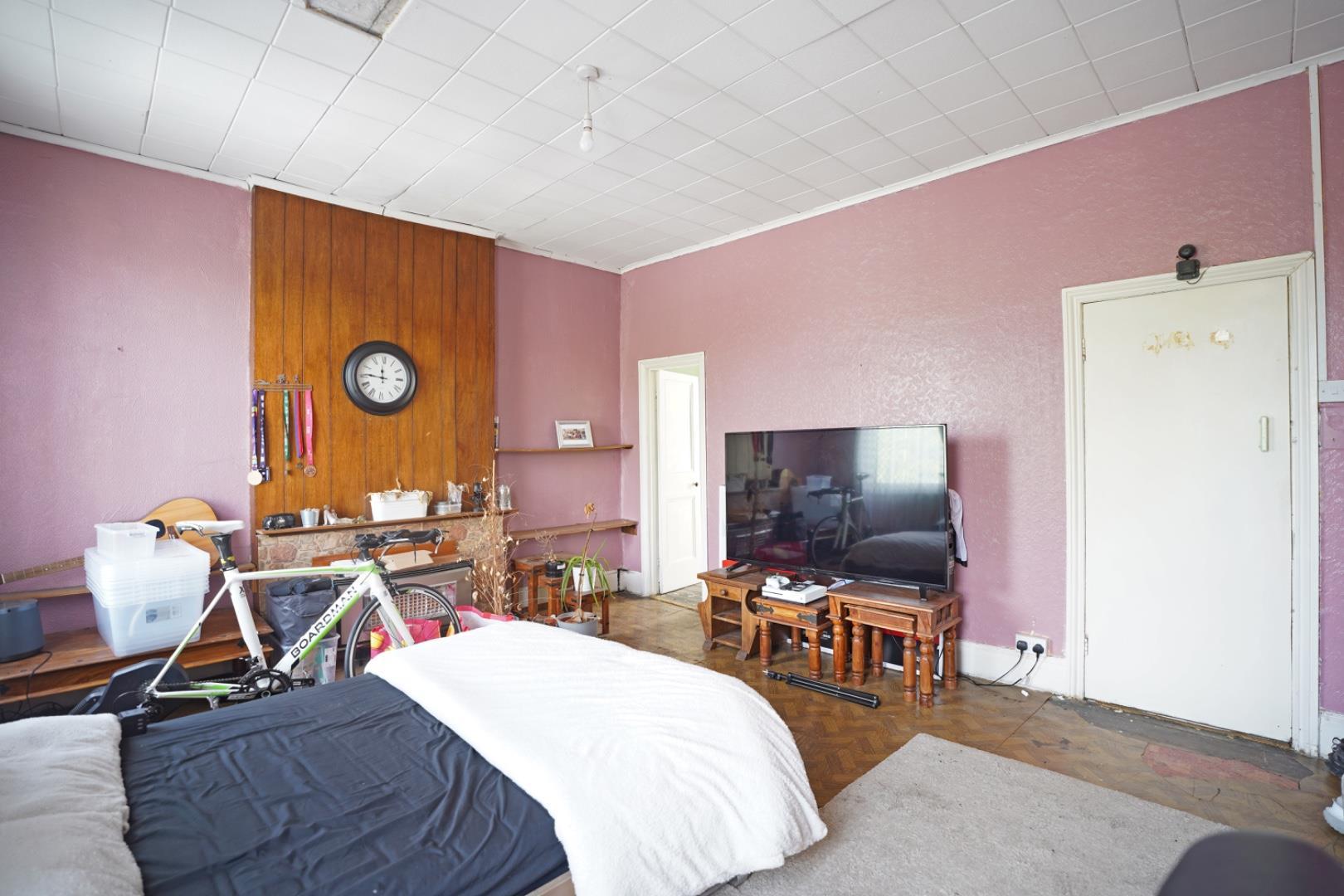 Property Image f33013fe-8fbd-4244-9f68-720e0a76a67c