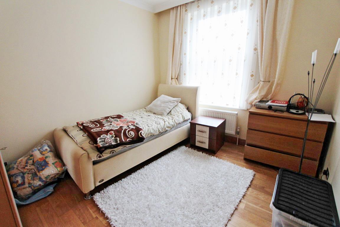 Property Image f342ec3c-2d50-4682-a320-59f4d893c130
