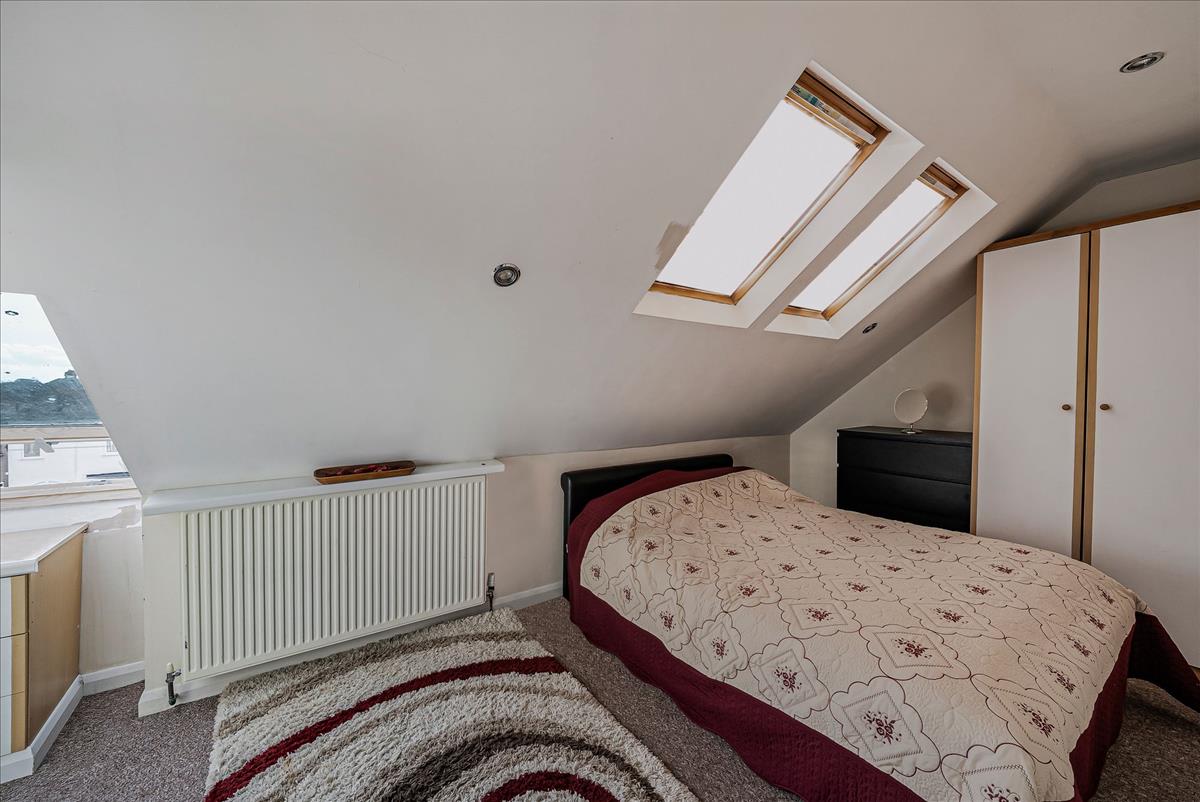Property Image f343501e-1257-4bce-be02-2390f5d4a627