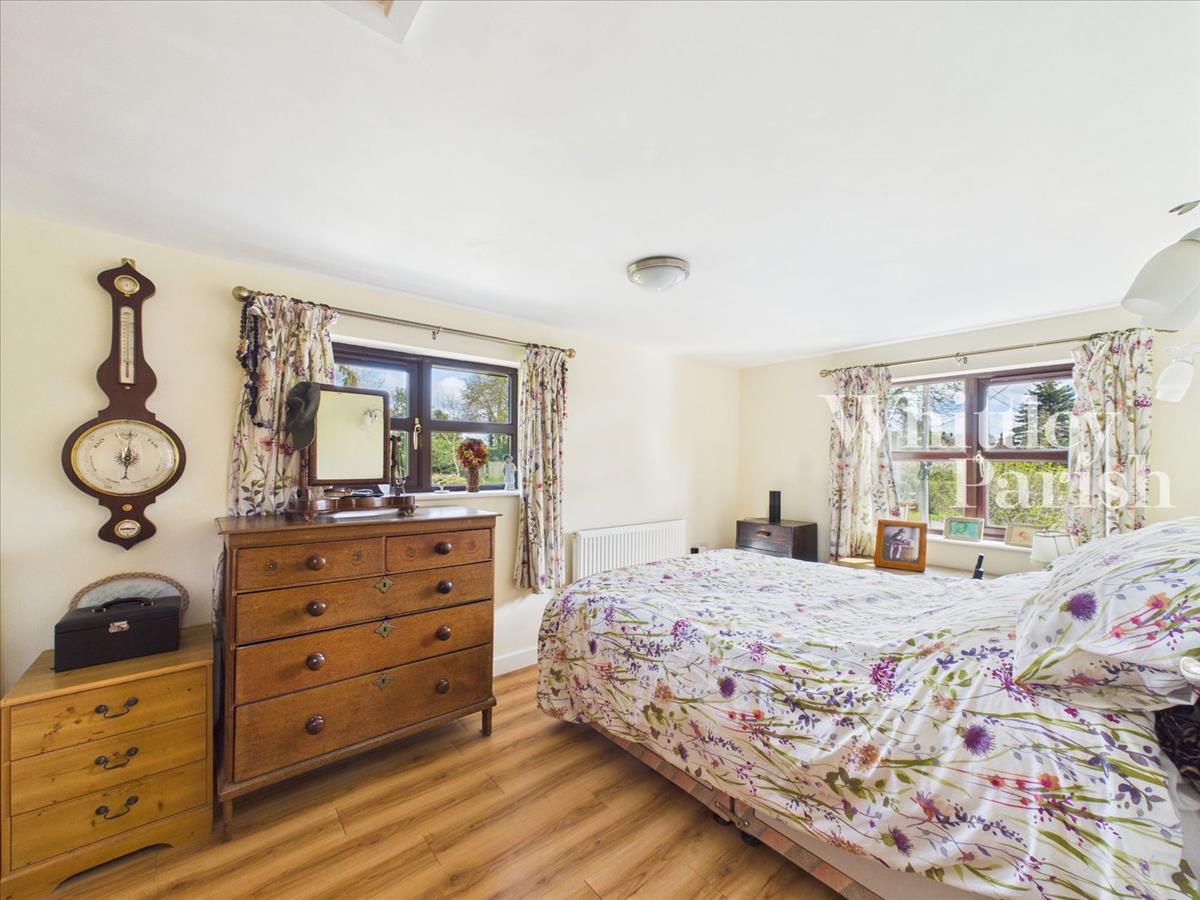 Property Image f351483f-1263-4ac9-9cbf-2d5e442a6cd7