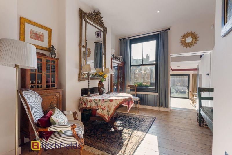 Property Image f37354ee-2ed4-4488-baa6-f19cdc571fe8