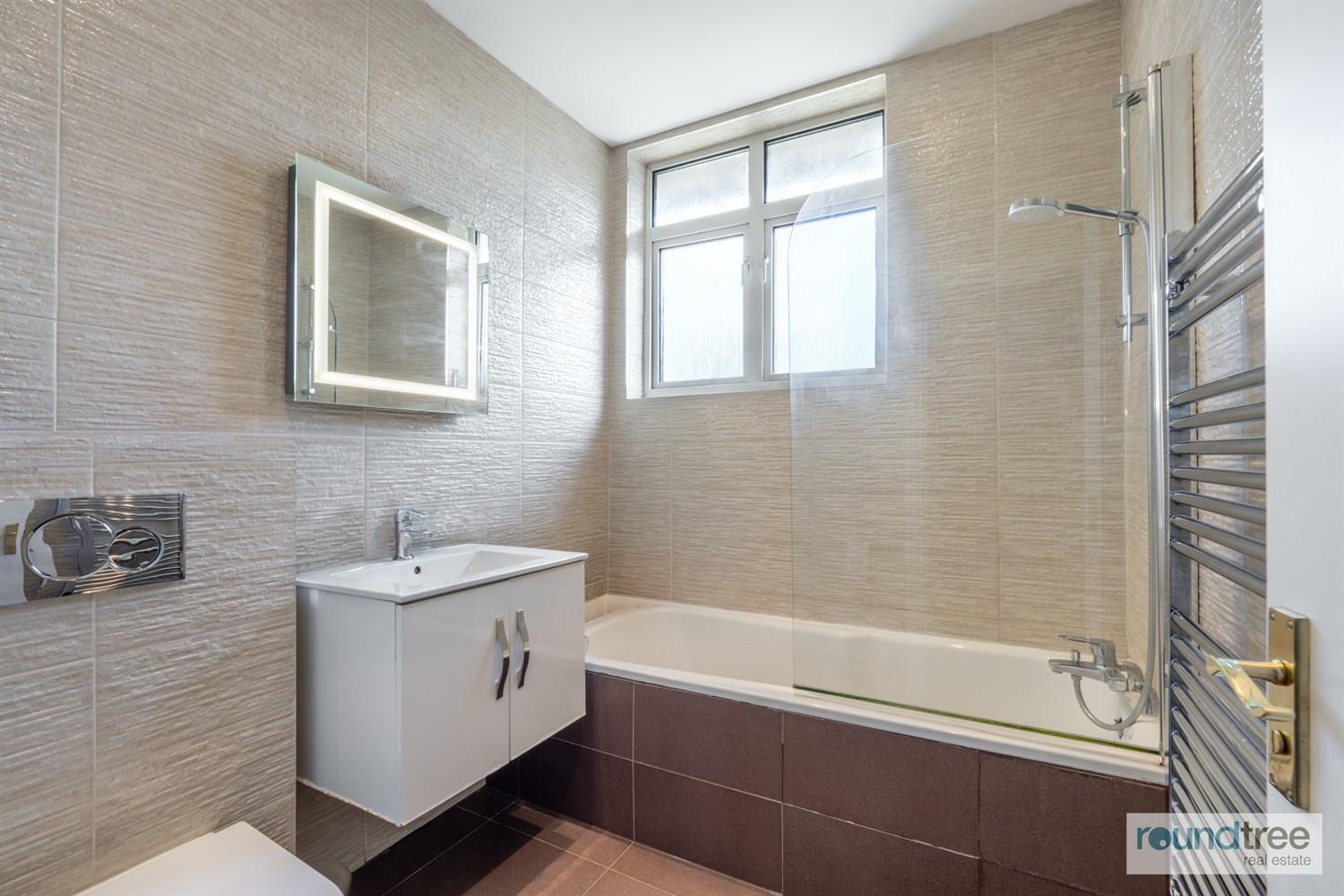 Property Image f37d1163-873f-4249-bcb7-a9974bdea4af
