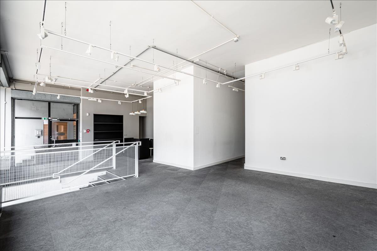 office to let in Old Street