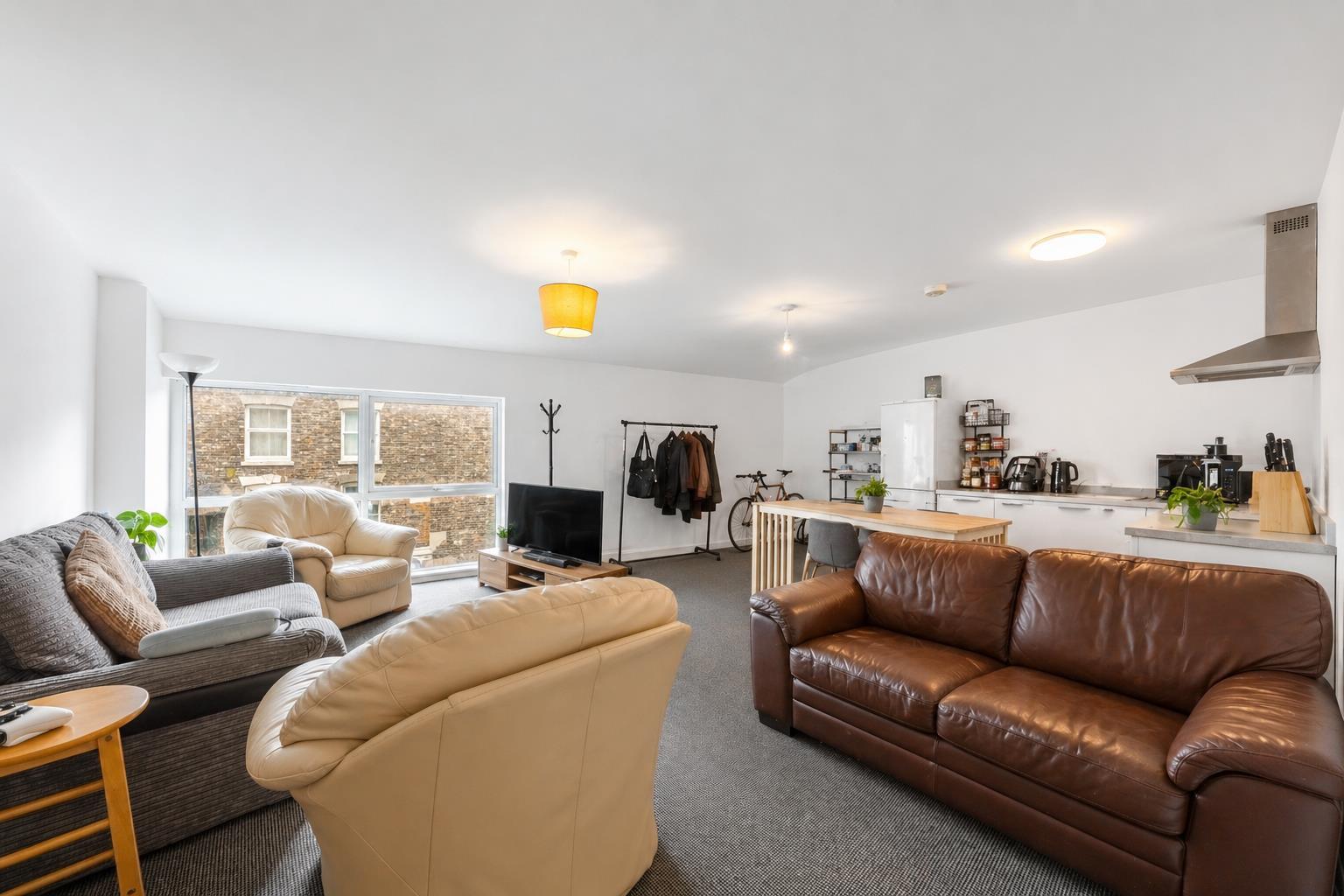 Property Image f3a362ff-2f1b-4206-bfa2-171cc0e91e17