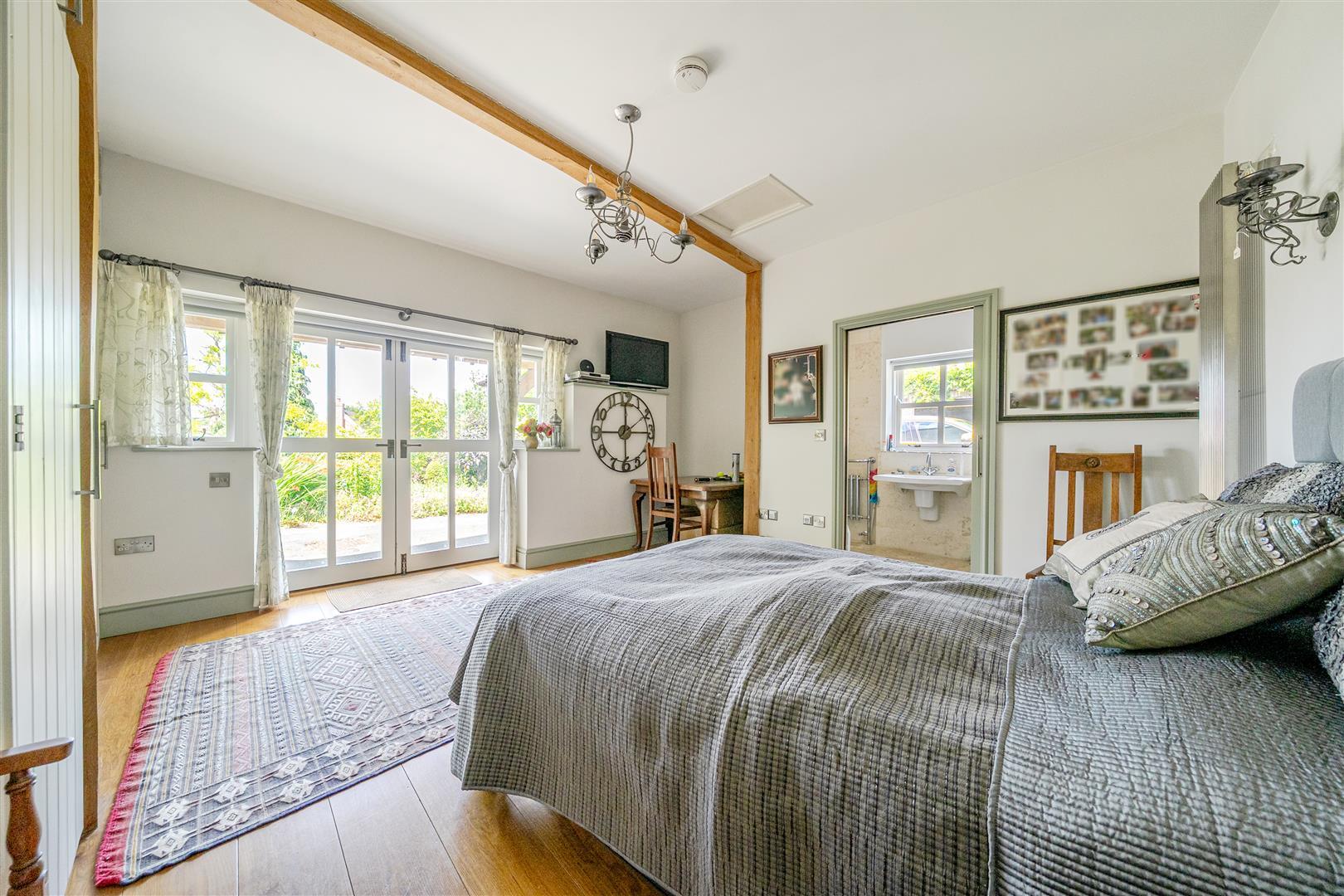 Property Image f3aa0bda-cf55-4ea1-9453-255f23a205de