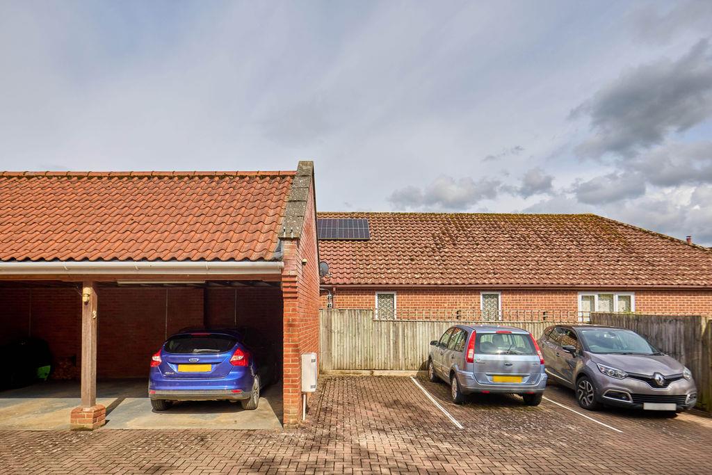 Property Image f3ae5b69-12c4-42ed-ae2c-9be21356077d