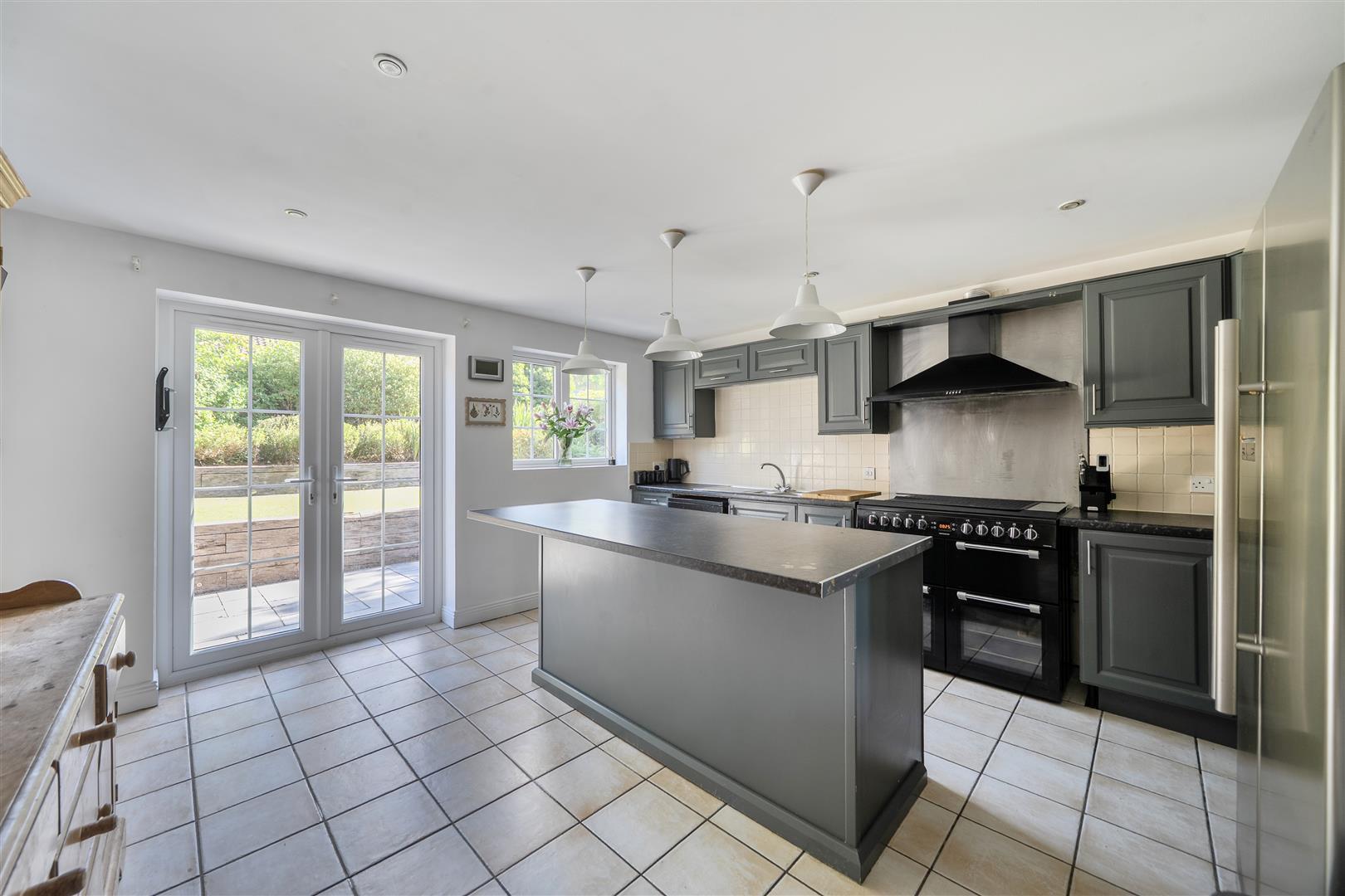 Property Image f3b86134-a3ac-4da0-9251-e65be0764215