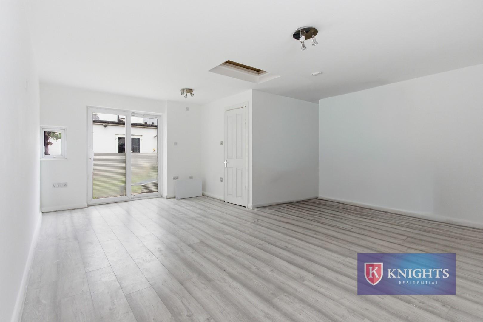 Property Image f3ba15e5-3ff3-40b8-a29f-8d7aee19b5bd