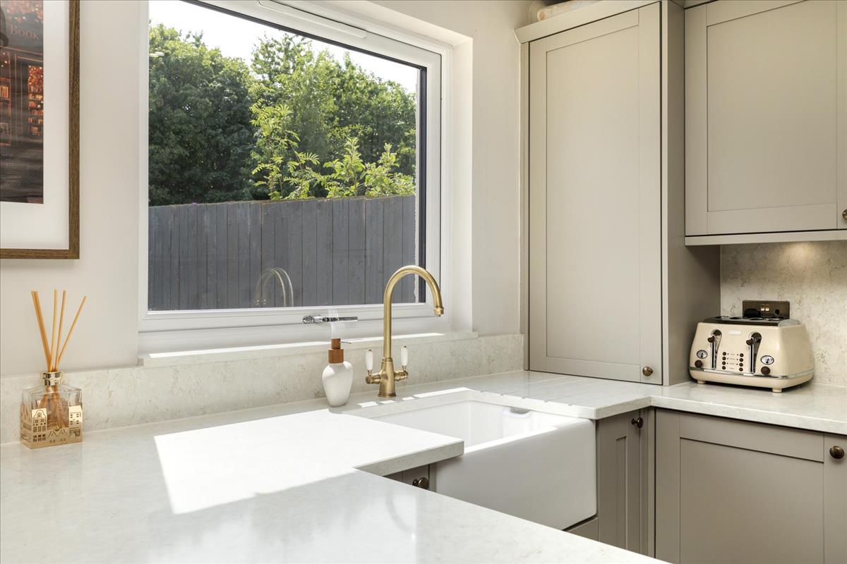 Property Image f3ba9374-d55e-448b-a908-51160aa04f7e