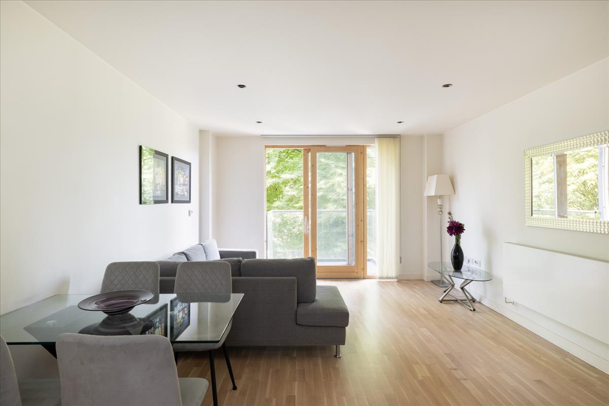 Property Image f3bf80b4-2f3d-47fe-9bf3-26de3d678c2a