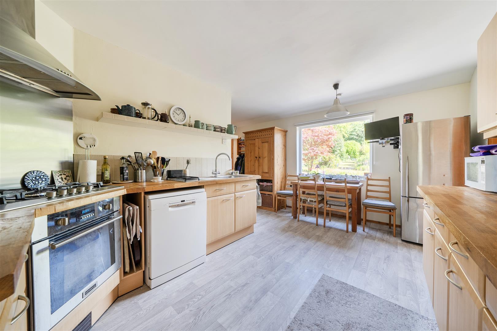 Property Image f3cc5989-3f48-4f8f-b086-94777125e811